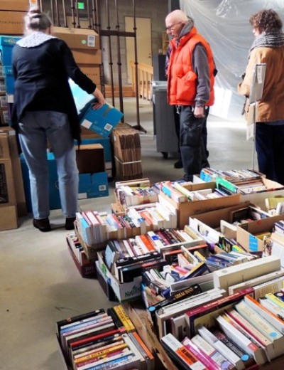 Chelsea Library Donates to Prison Books